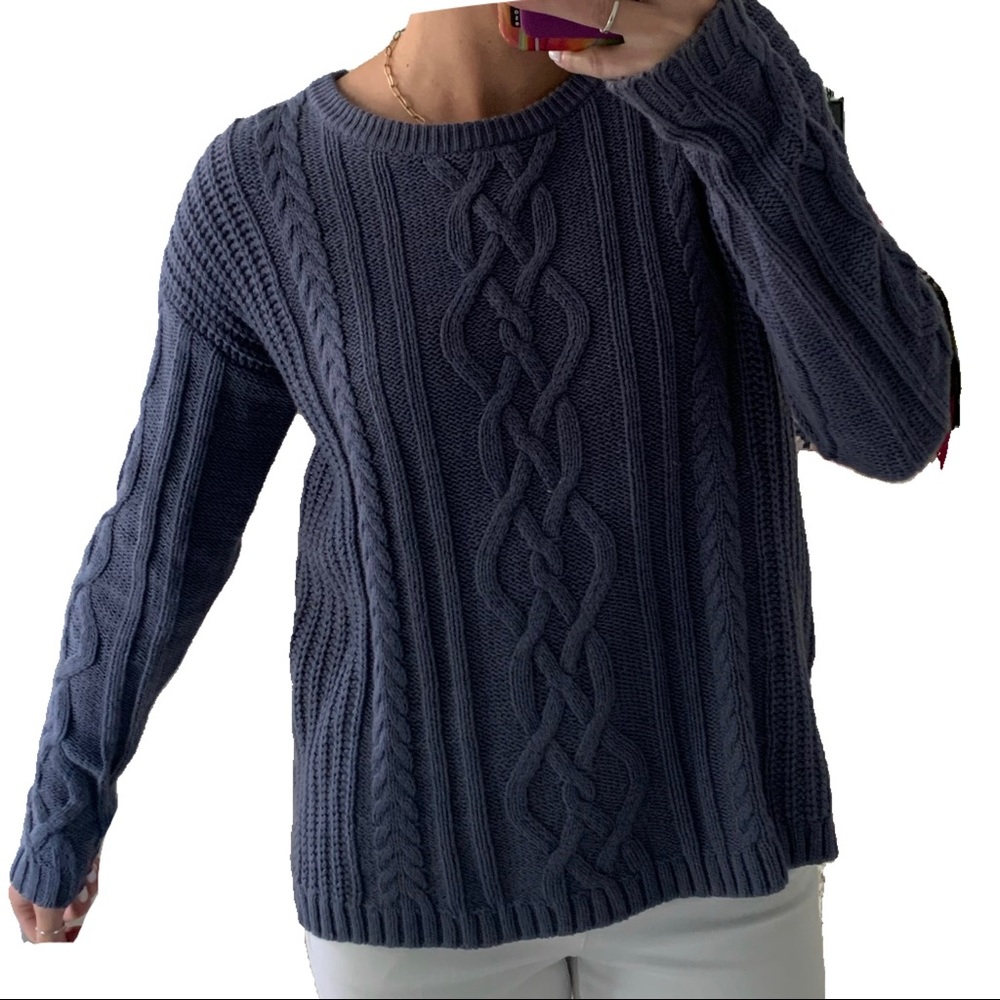 Old Navy Cableknit Crew neck Sweater